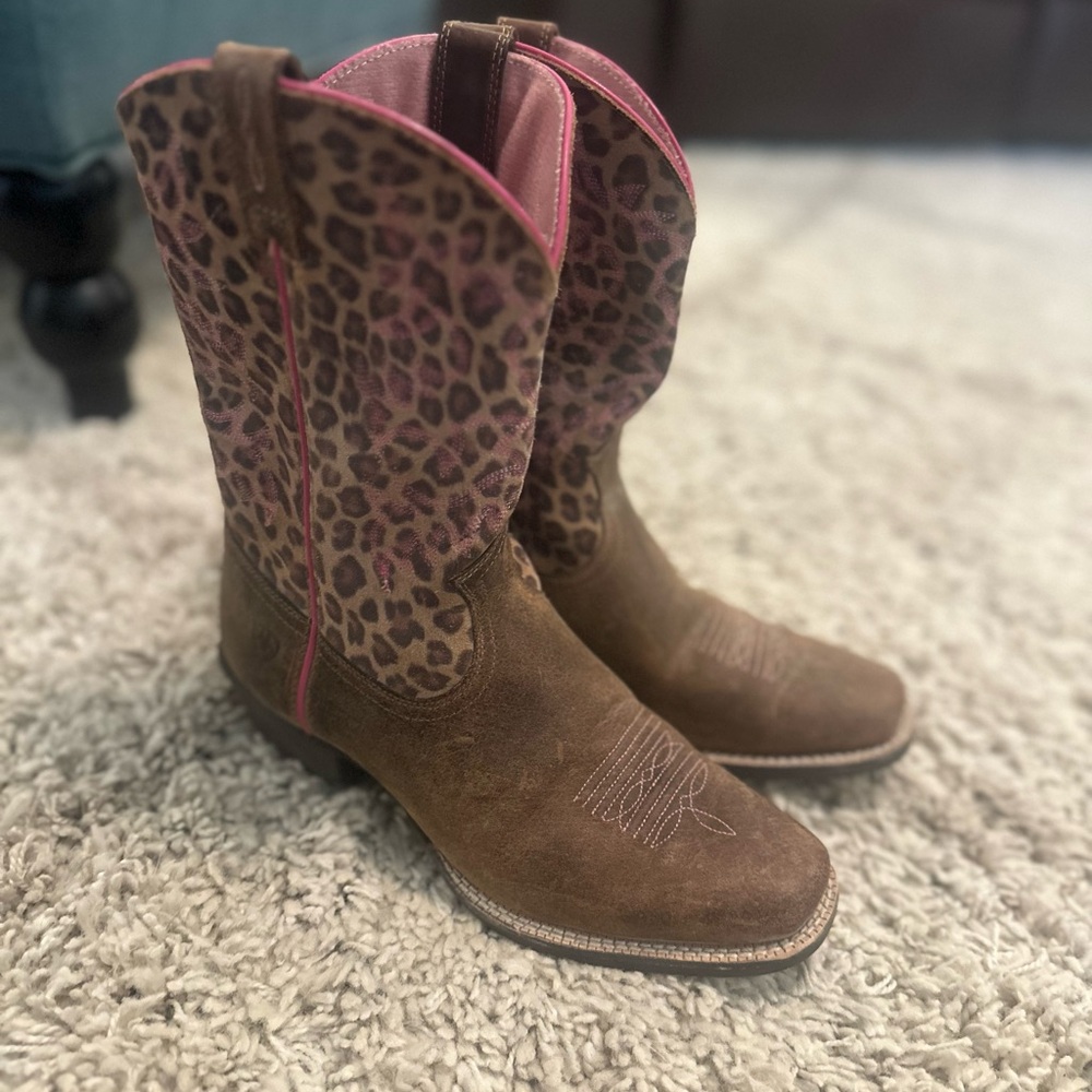 Ariat Girls Leopard Print and Brown Boots